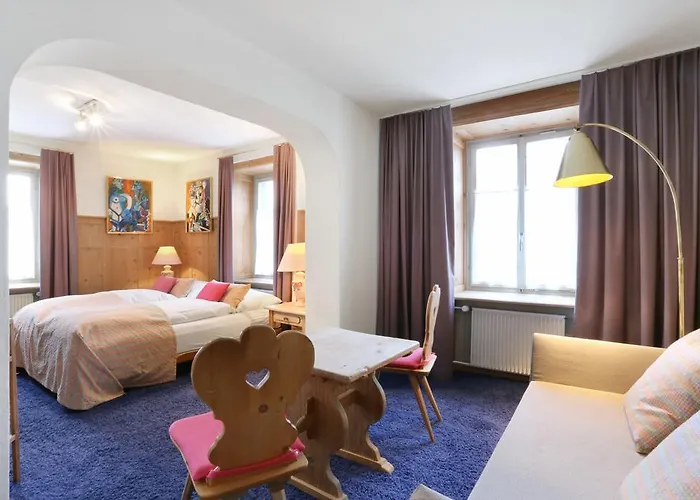 Posta Veglia 3* Laax