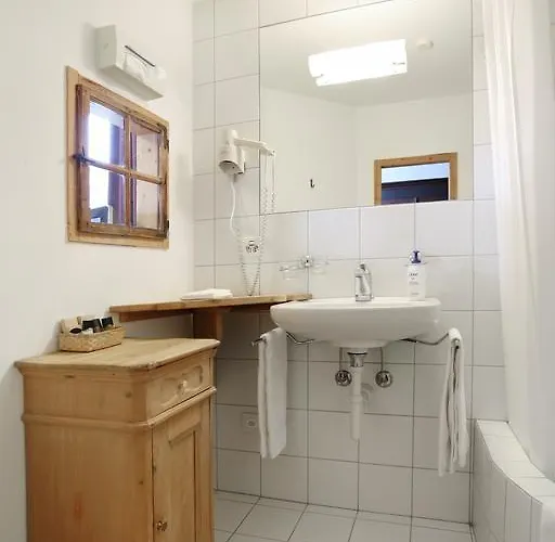 Posta Veglia لاكس