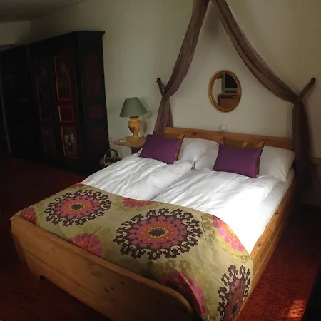 Posta Veglia 3* לאקס